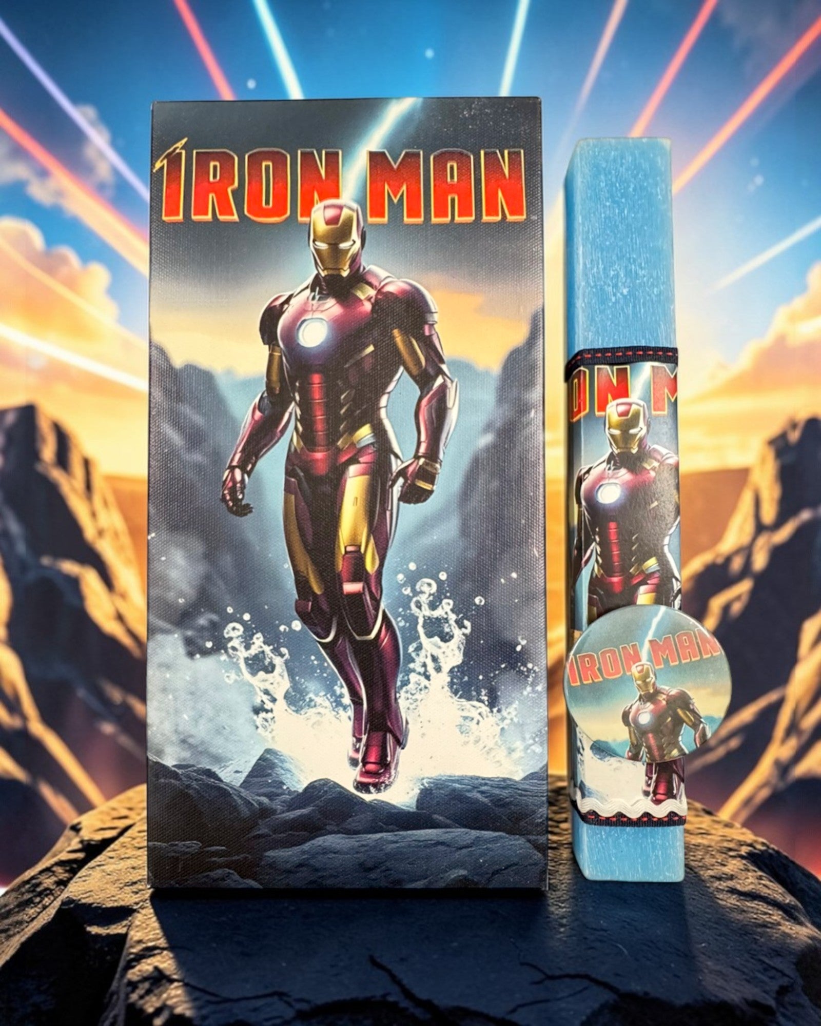 Χειροποίητη πλακέ πασχαλινή λαμπάδα Iron Man με εκτυπωμένο καμβά