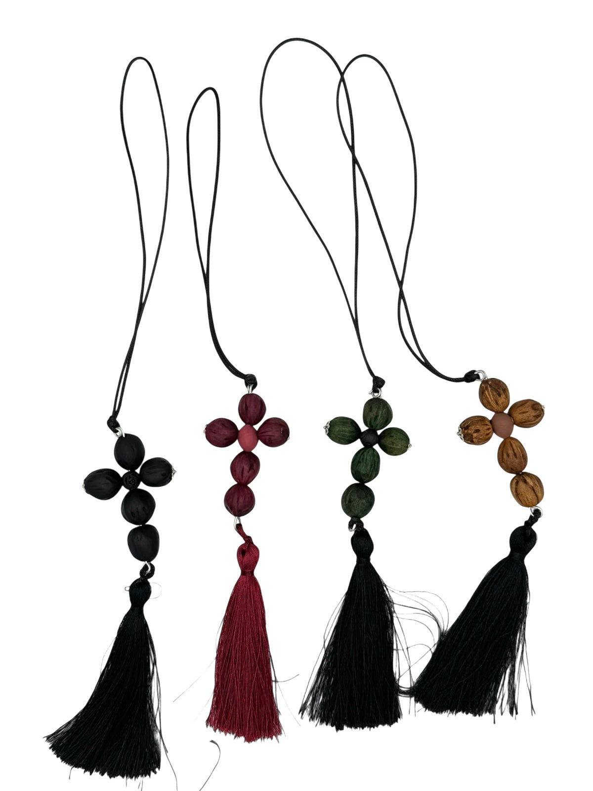 Κρεμαστός Σταυρός Μαύρος με Φούντα – Σε 4 Χρώματα