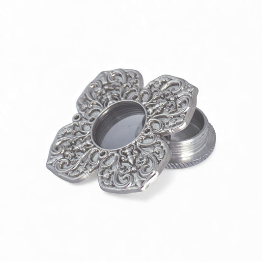 Μεταλλική Λειψανοθήκη Ασημί – Απλή