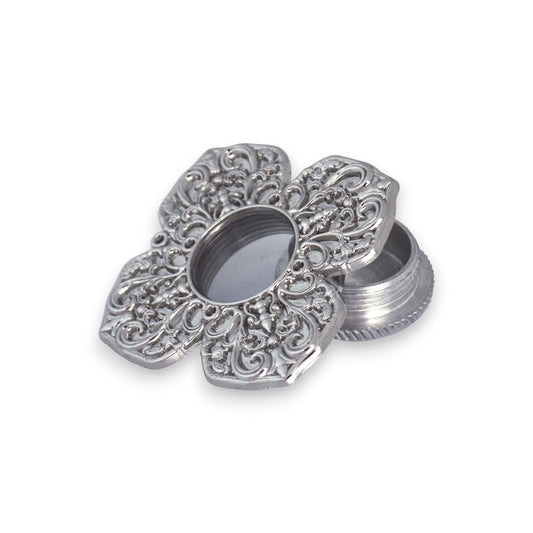 Μεταλλική Λειψανοθήκη Ασημί – Απλή